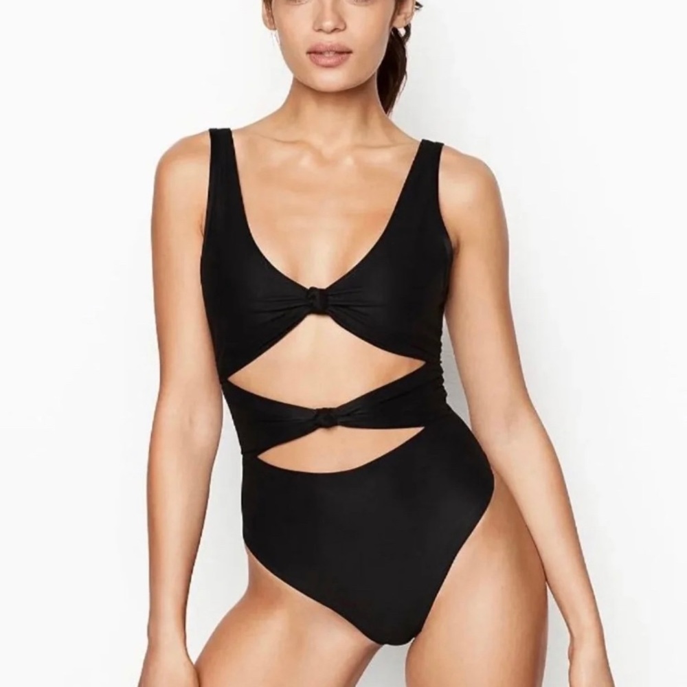 VS Sport Knot Front Bodysuit